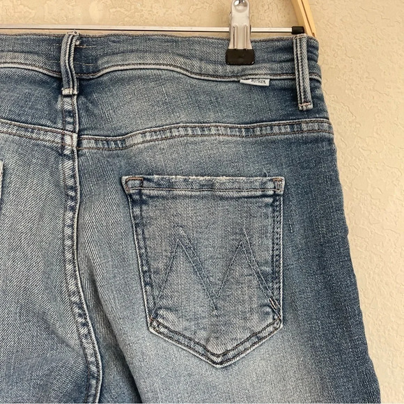 MOTHER The Fly Cut Stunner Ankle Fray in Night On A Shiny White Vespa - Picture 5 of 10